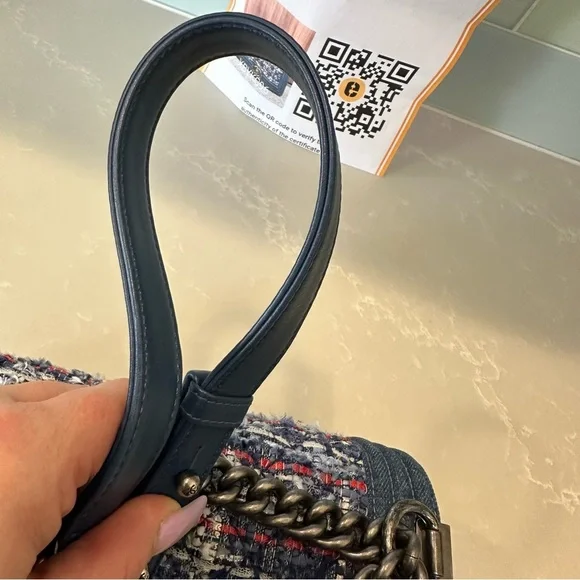 Chanel Boy Bag Blue Denim Tweed Limited Edition - Picture 6 of 16